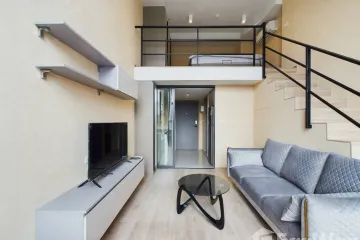 1 Bedroom Condo for rent in Huai Khwang, Bangkok near MRT Phra Ram 9