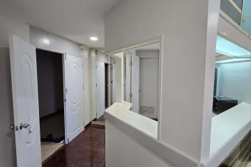 2 Bedroom Condo for rent in Tai Ping Towers, Khlong Tan Nuea, Bangkok