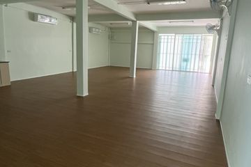 Office for rent in Bang Chak, Bangkok near BTS Bang Chak