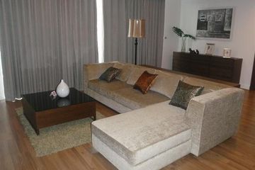 3 Bedroom Condo for rent in Silom, Bangkok near BTS Surasak