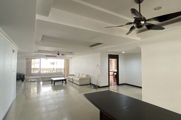 3 Bedroom Apartment for rent in Khlong Toei Nuea, Bangkok near MRT Sukhumvit