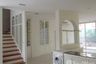3 Bedroom Condo for rent in Prompak Gardens, Khlong Tan Nuea, Bangkok near BTS Phrom Phong