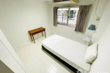 2 Bedroom Condo for rent in Phra Khanong, Bangkok near BTS Phra Khanong