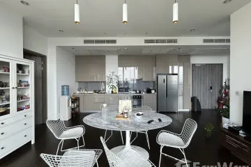 3 Bedroom Condo for rent in Bang Chak, Bangkok near BTS Punnawithi