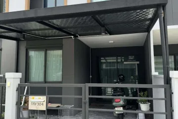 2 Bedroom Townhouse for rent in Bang Sao Thong, Samut Prakan