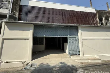 4 Bedroom House for rent in Bang Khlo, Bangkok