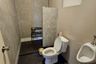 House for rent in Chan Kasem, Bangkok near MRT Chankasem