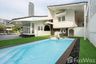 5 Bedroom Villa for rent in Khlong Toei Nuea, Bangkok near MRT Sukhumvit