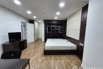 2 Bedroom Condo for sale in Phra Khanong, Bangkok near BTS Ekkamai