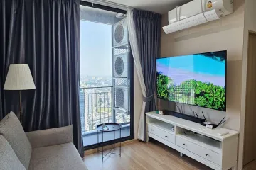 2 Bedroom Condo for sale in Bang Chak, Bangkok near BTS Punnawithi