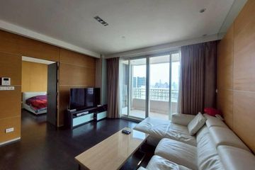 2 Bedroom Condo for rent in Bang Lamphu Lang, Bangkok