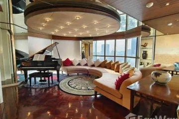 2 Bedroom Condo for rent in Silom, Bangkok near BTS Saphan Taksin