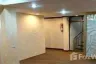 Office for rent in Bang Rak, Bangkok near BTS Charoen Nakhon