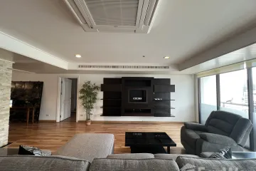 3 Bedroom Condo for rent in Khlong Toei Nuea, Bangkok near Airport Rail Link Makkasan