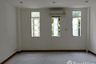 3 Bedroom Townhouse for rent in Bang Chak, Bangkok near BTS Punnawithi