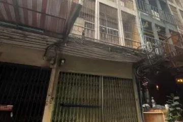 Commercial for rent in Khlong Toei, Bangkok near BTS Nana
