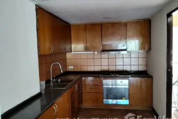 3 Bedroom Condo for rent in Khlong Toei, Bangkok near BTS Asoke