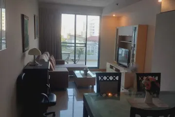 2 Bedroom Condo for rent in Khlong Toei Nuea, Bangkok near MRT Phetchaburi