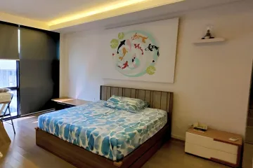 1 Bedroom Condo for rent in Khlong Tan Nuea, Bangkok near BTS Ekkamai
