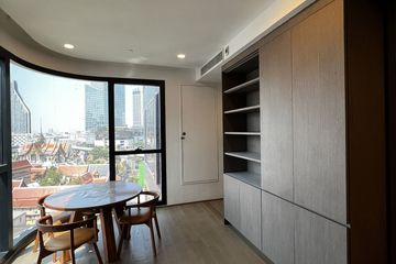 2 Bedroom Condo for rent in Si Phraya, Bangkok near MRT Sam Yan