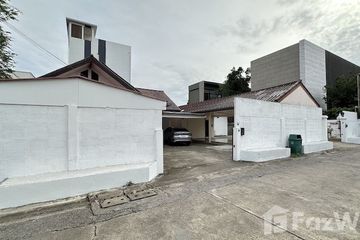 9 Bedroom House for rent in Lat Phrao, Bangkok