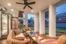 6 Bedroom House for rent in Chan Kasem, Bangkok near MRT Chankasem