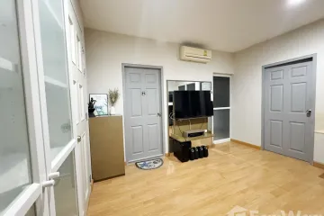 1 Bedroom Condo for rent in Chan Kasem, Bangkok near MRT Lat Phrao