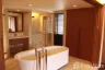1 Bedroom Condo for rent in New Land, Khlong Tan Nuea, Bangkok near BTS Phrom Phong
