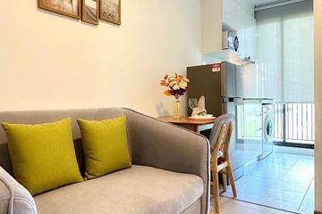 1 Bedroom Condo for rent in Sena Nikhom, Bangkok