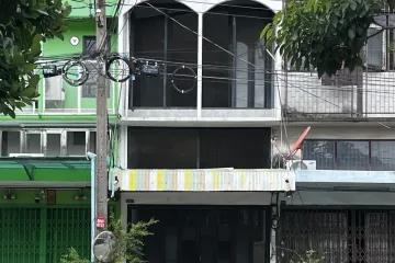 2 Bedroom Townhouse for rent in Bang Chak, Bangkok near BTS On Nut