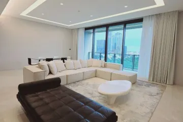 3 Bedroom Condo for rent in Lumpini, Bangkok near BTS Ratchadamri