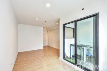 Condo for rent in Thung Maha Mek, Bangkok near MRT Lumpini