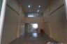 Commercial for rent in Bang Na, Bangkok near MRT Si La Salle
