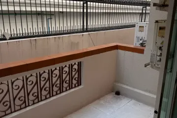 2 Bedroom Condo for rent in Khlong Toei Nuea, Bangkok near MRT Sukhumvit