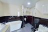 1 Bedroom Condo for rent in Ramada by Wyndham Ten Ekamai Residences, Phra Khanong Nuea, Bangkok near BTS Ekkamai