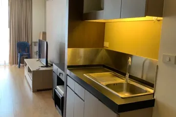 1 Bedroom Condo for rent in Silom Grand Terrace, Silom, Bangkok near MRT Silom