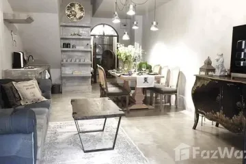 3 Bedroom House for rent in Khlong Tan Nuea, Bangkok