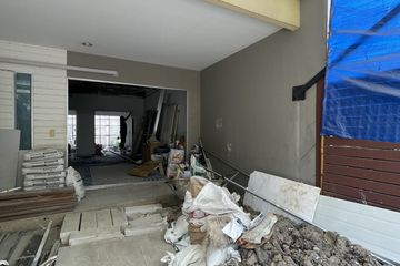 3 Bedroom House for rent in Samae Dam, Bangkok