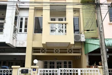 4 Bedroom Townhouse for rent in Tha Raeng, Bangkok