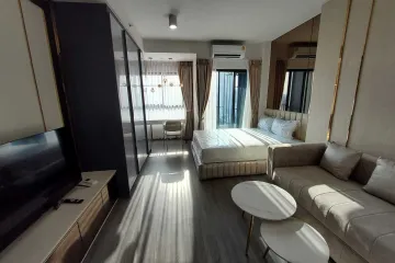 Condo for rent in Si Phraya, Bangkok near MRT Sam Yan