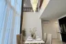 5 Bedroom House for rent in Huai Khwang, Bangkok