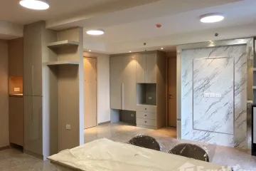 3 Bedroom Condo for rent in Thung Maha Mek, Bangkok