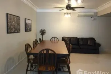3 Bedroom Townhouse for rent in Lumpini, Bangkok near BTS Ratchadamri