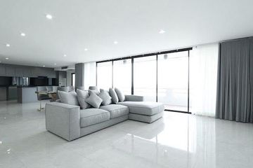 3 Bedroom Condo for rent in Bang Na, Bangkok