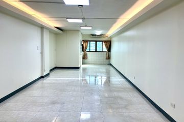 Office for rent in ITF Silom Palace, Suriyawong, Bangkok near BTS Chong Nonsi