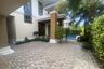 5 Bedroom House for rent in Narasiri Pattanakarn-Srinakarin, Suan Luang, Bangkok near MRT Khlong Kalantan