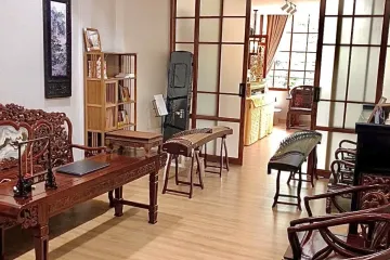 3 Bedroom Townhouse for rent in Sam Sen Nok, Bangkok near MRT Sutthisan