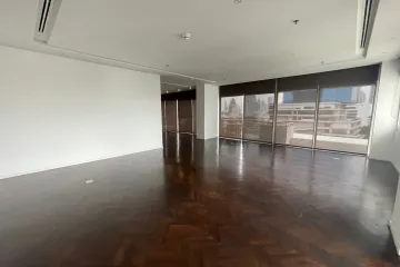 4 Bedroom Condo for rent in Thung Maha Mek, Bangkok