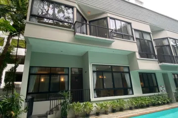 4 Bedroom House for rent in Phra Khanong, Bangkok near BTS Thong Lo