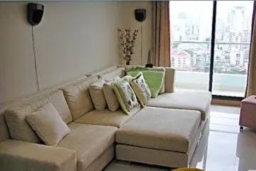 2 Bedroom Condo for rent in Khlong Toei Nuea, Bangkok near MRT Phetchaburi